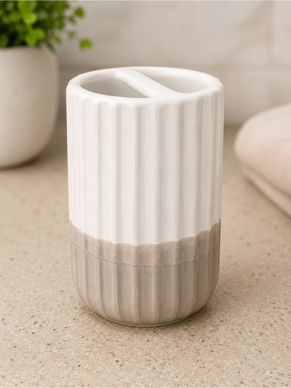 Modern Ceramic Toothbrush Holder | Neutral Bathroom Decor